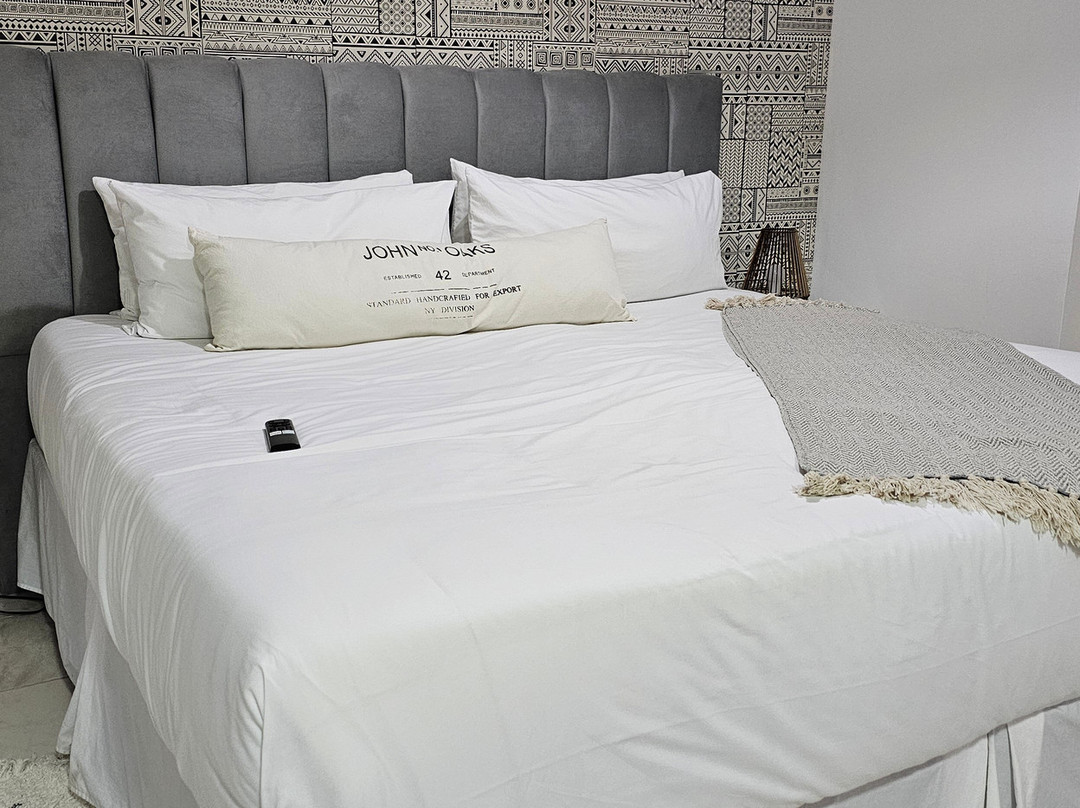 Ker Urquiza Hotel主图