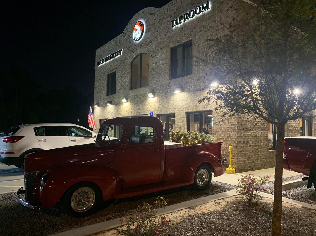 St. Michael's Brewing Company-纳瓦拉必去景点