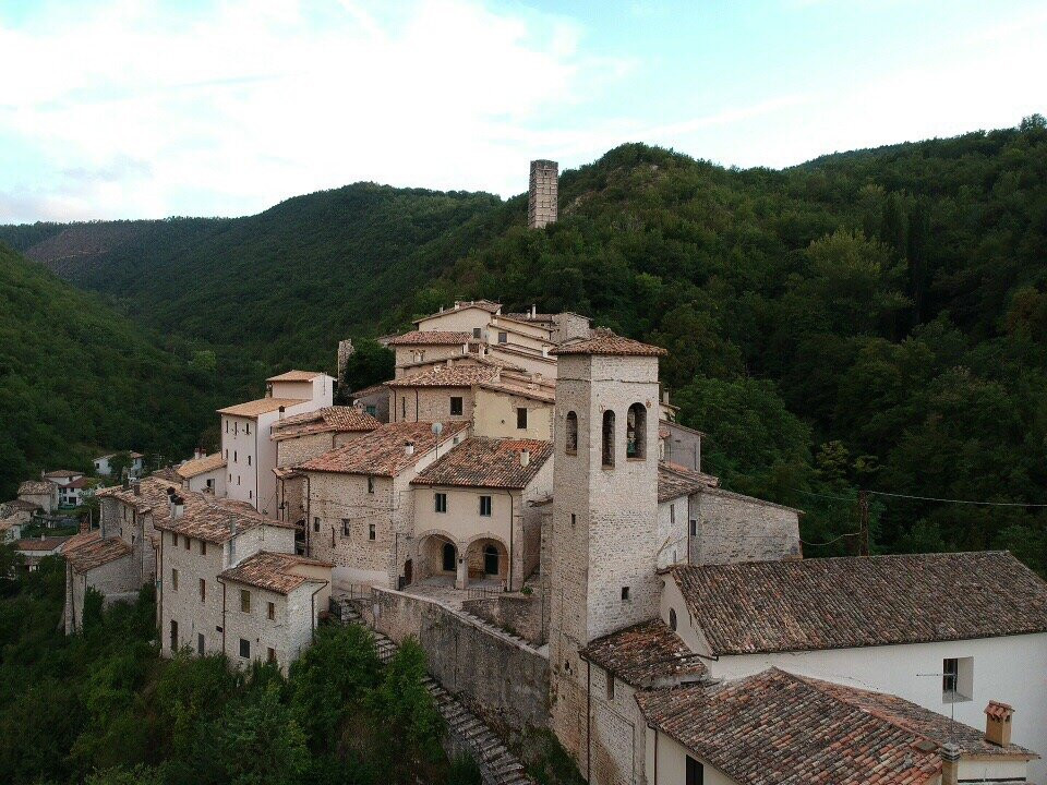 Castello di Roccanolfi景点图片