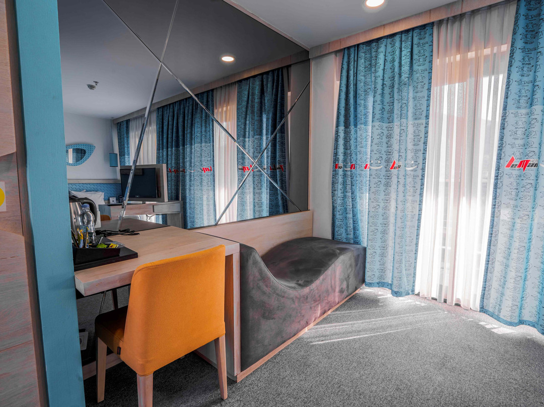 Leman Hotel主图