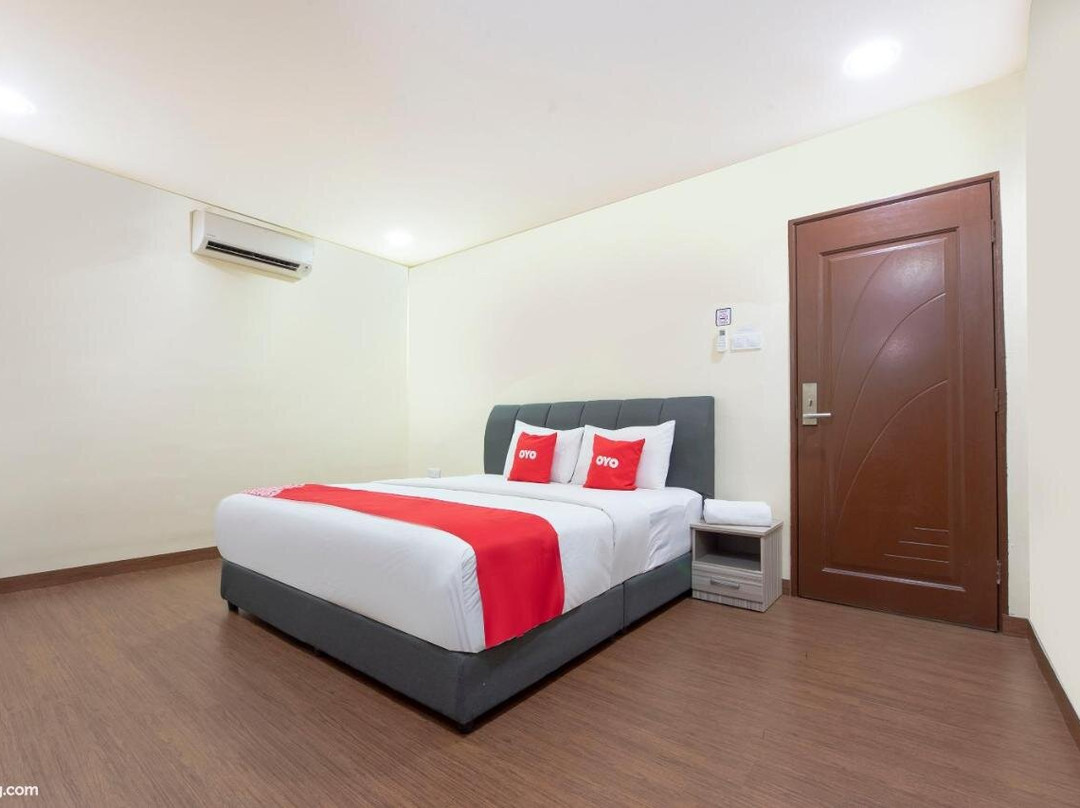 Oyo 90380 Hotel Jasin主图