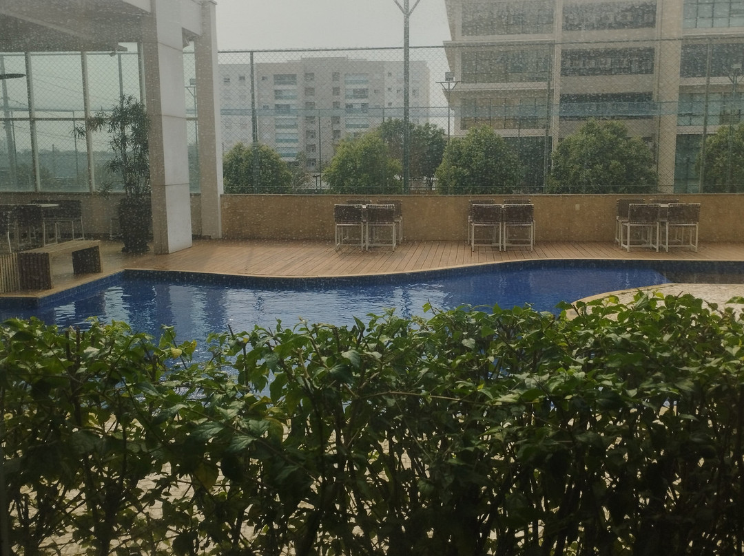 Vitória Hotel Convention Paulínia主图