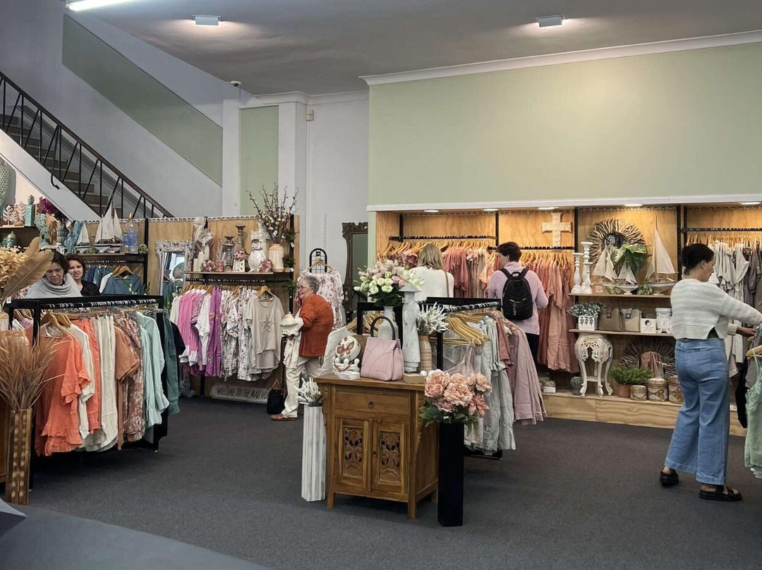 Circle of Friends-Nabiac必去景点