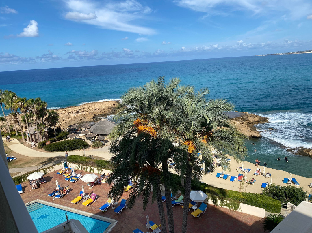 Cynthiana Beach Hotel主图