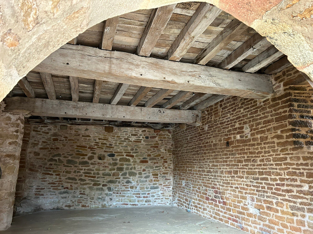 Château de Brancion景点图片