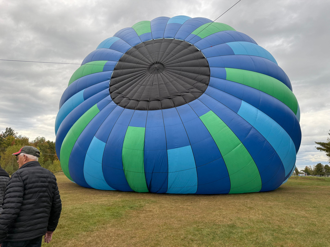 Above Reality Inc. Hot Air Balloon Rides景点图片