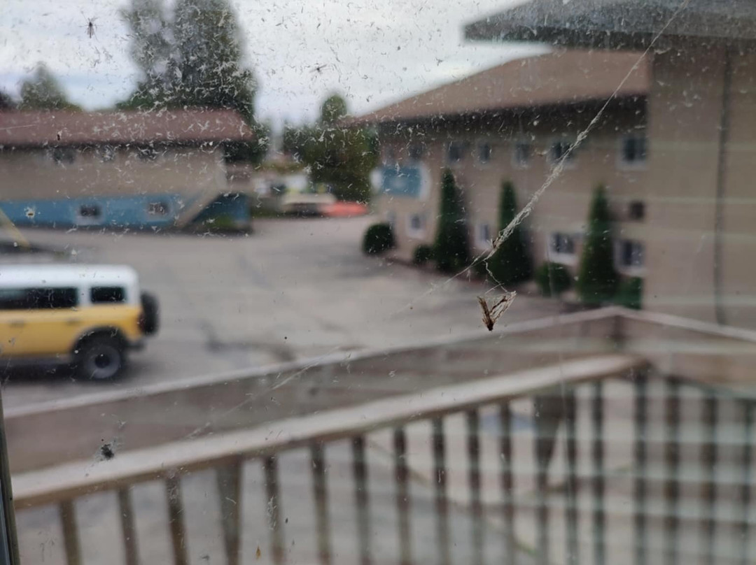 Kit Wat Motel & Marina主图