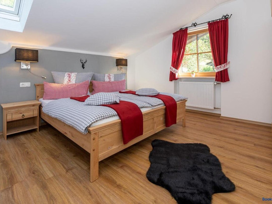 舍瑙酒店住宿-Gastehaus Hirscheck