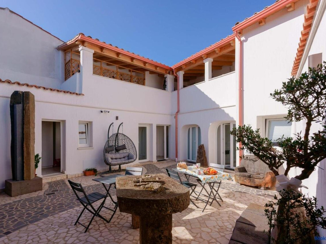 Guest House Sciola - TS Rooms B&B