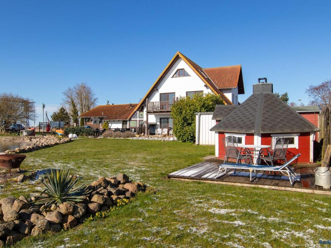 Pension & Restaurant Zur Wittower Fahre