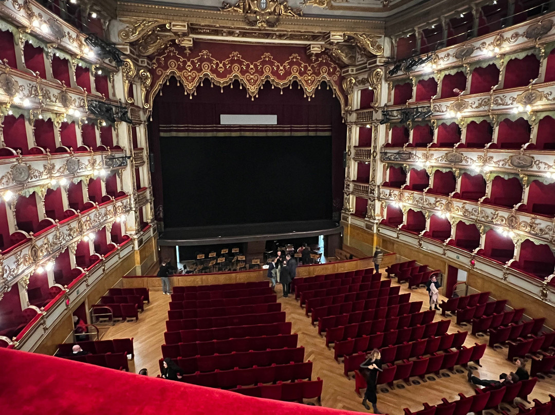 Teatro Grande-布雷西亚必去景点