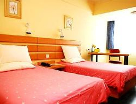 阳朔如家西街店主图