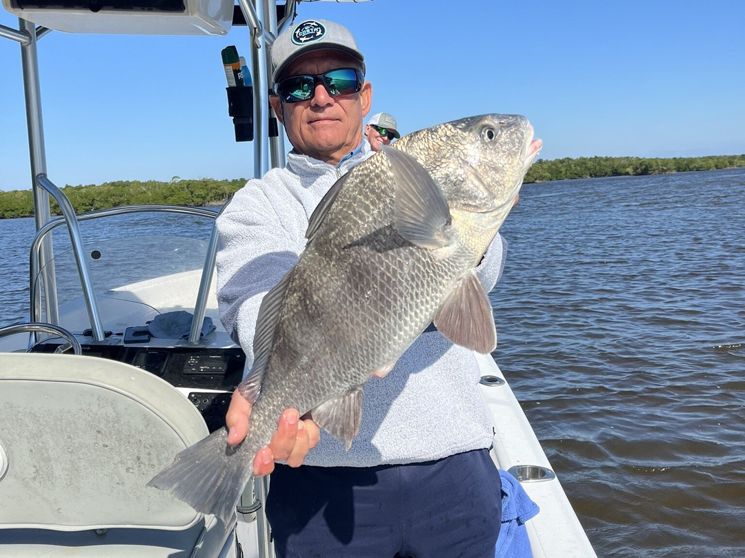 Everglades City Fishing Charters景点图片