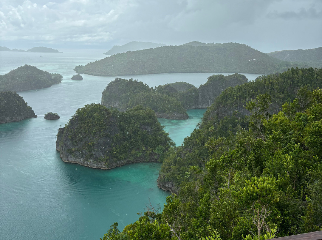 Luzo Villa & Tours Raja Ampat-Waisai必去景点