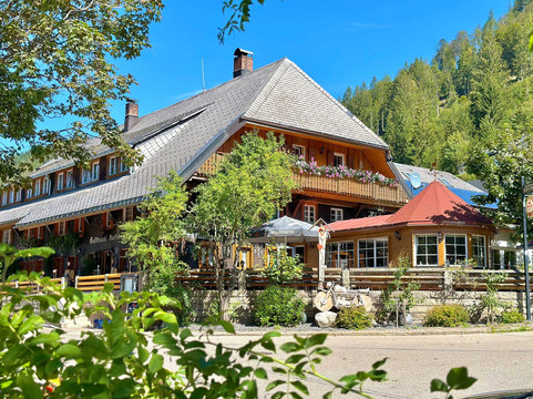 Menzenschwand酒店住宿-Hotel Hirschen Menzenschwand