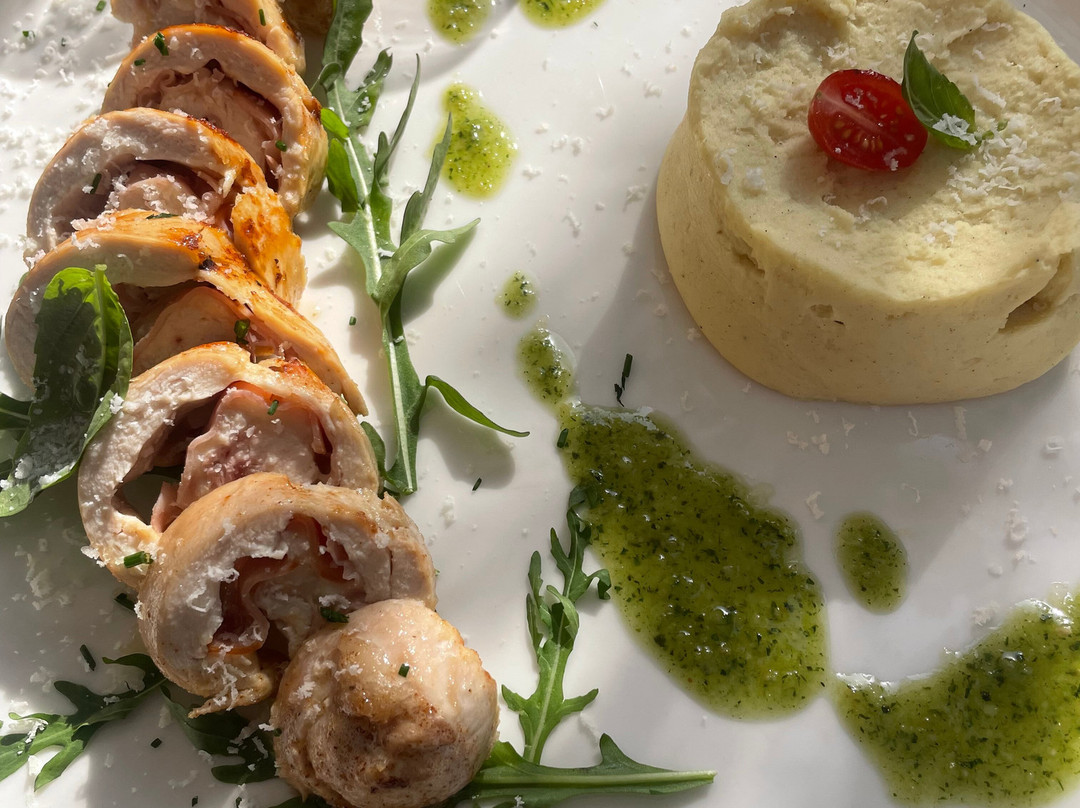 Melipol Restaurant Cafe Italian