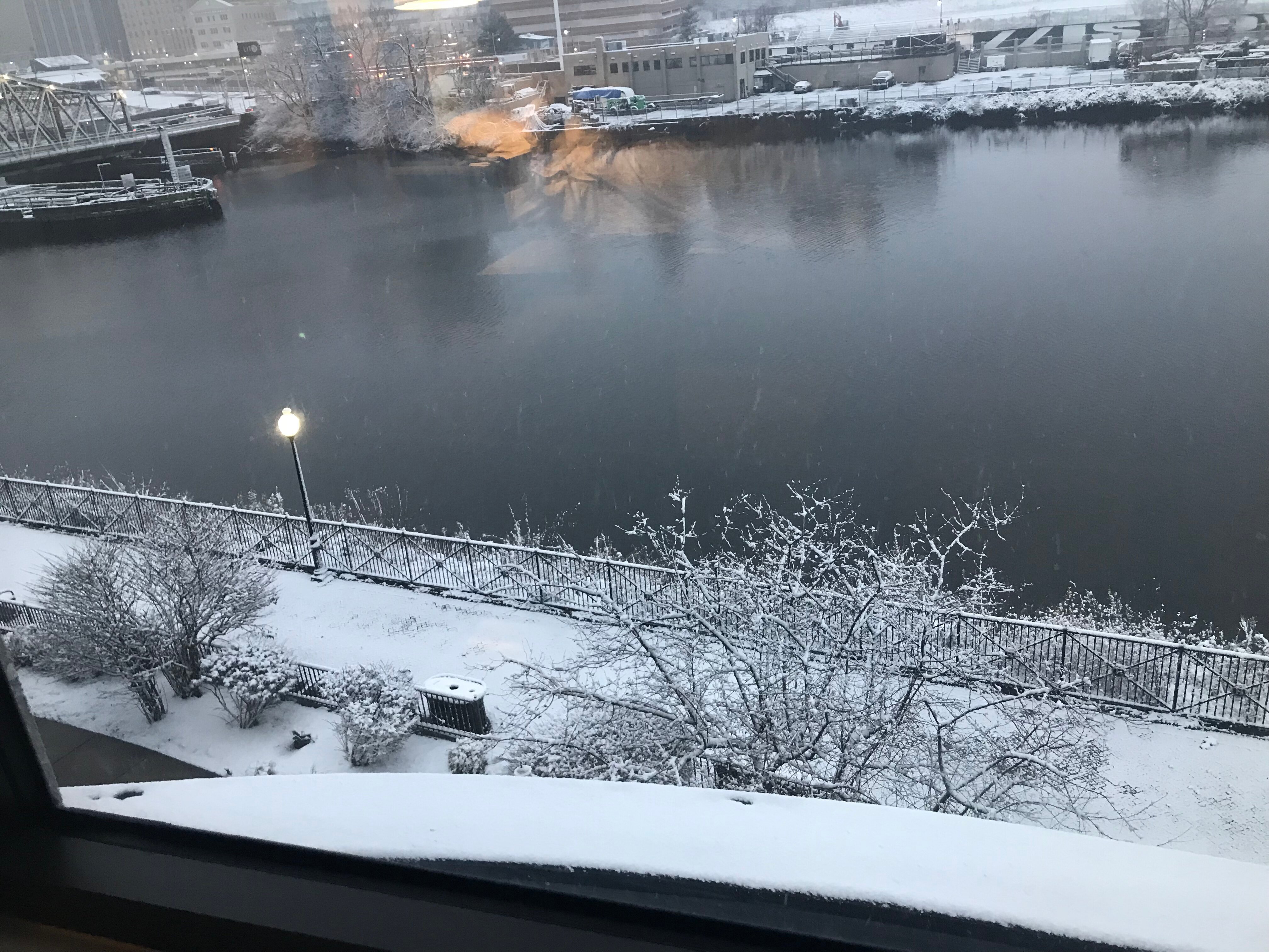 纽瓦克哈里森河滨希尔顿恒庭旅馆&套房酒店-酒店景观