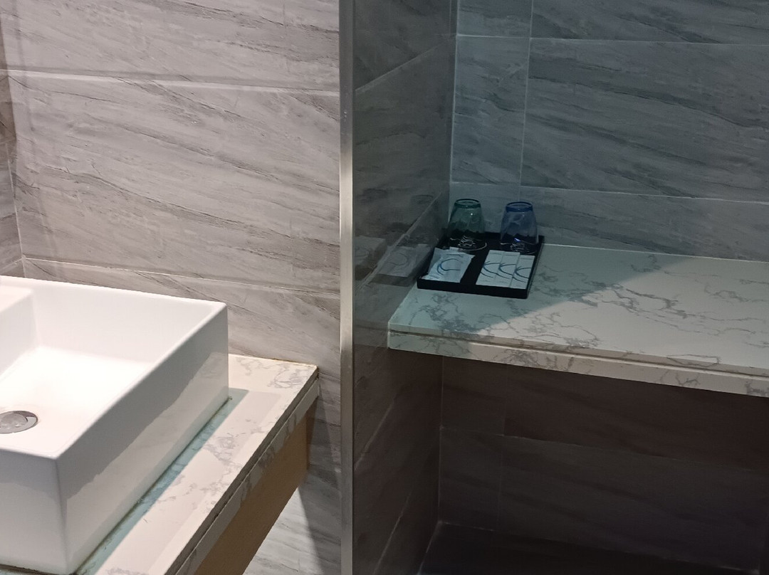 Baiyue Fashion Hotel