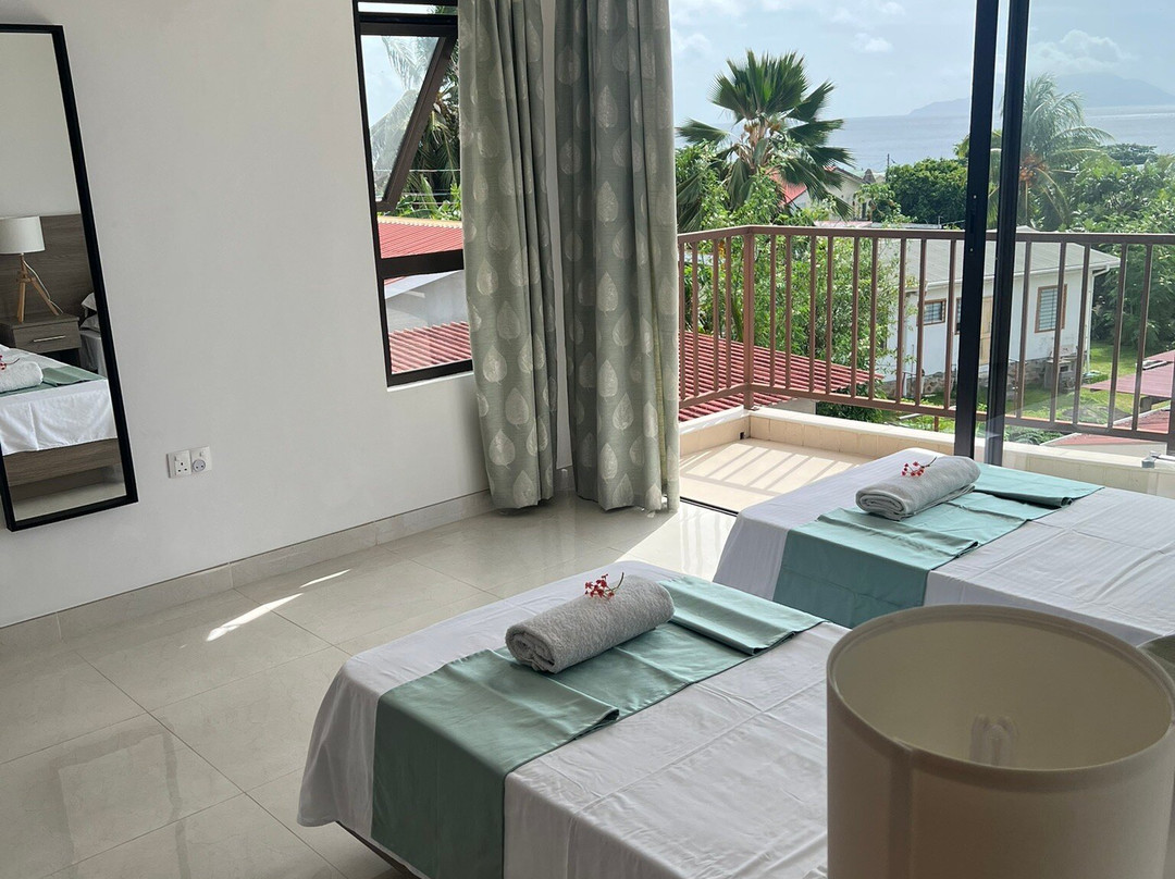 Villa Rousseau主图