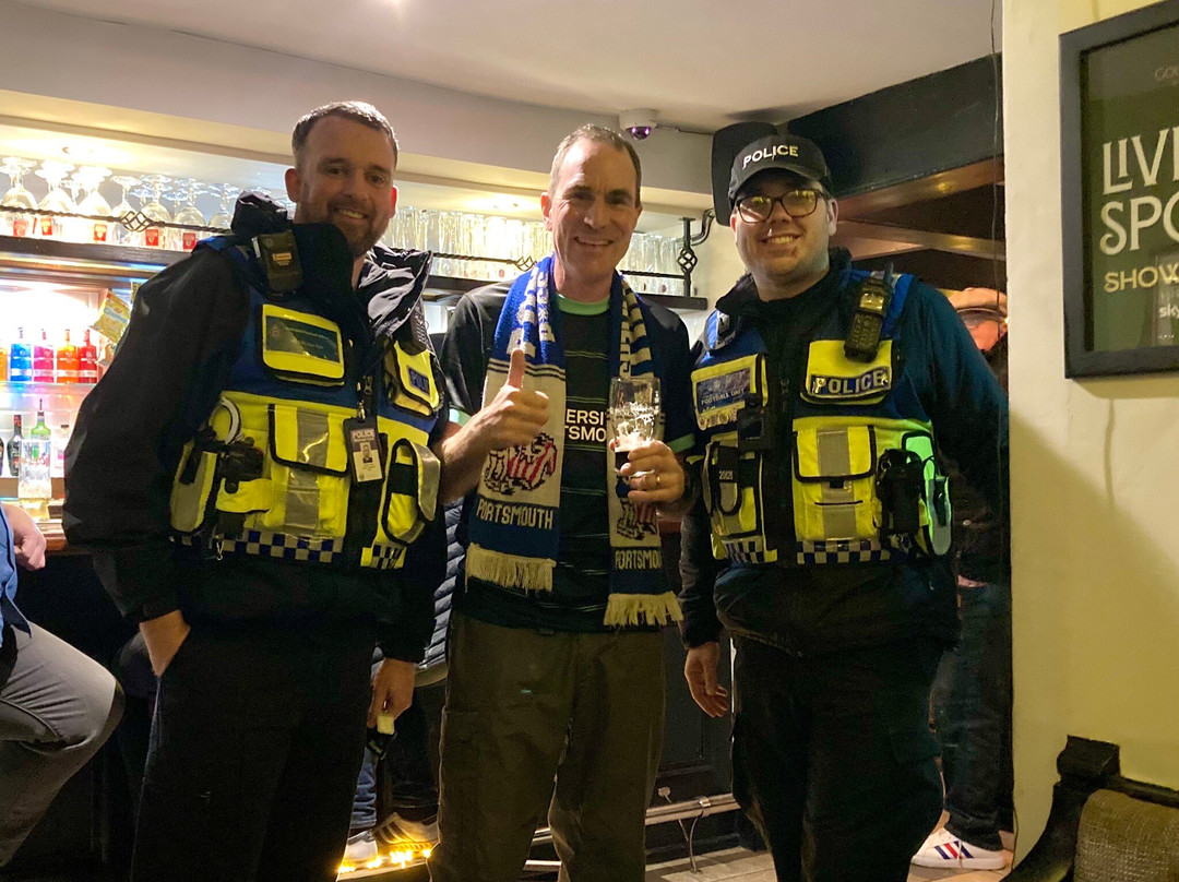 golden cup inn-Darwen必去景点