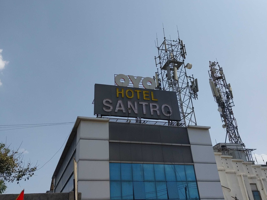 Collection O Naroda Ahmedabad Formerly Hotel Santro主图