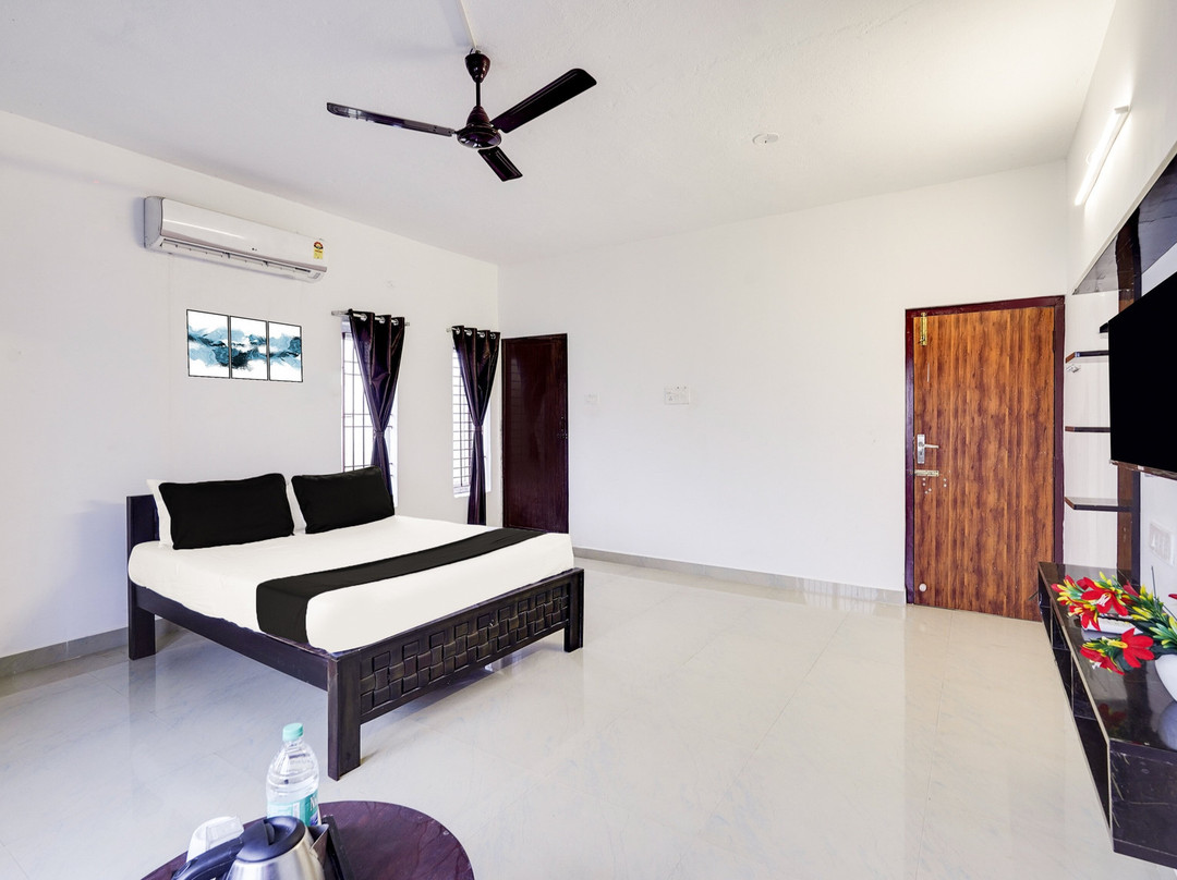 Super Hotel O Kovalam Near Bus Stand