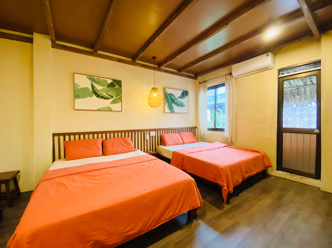 Pia Homestay - Tours & Motorbike Rentals