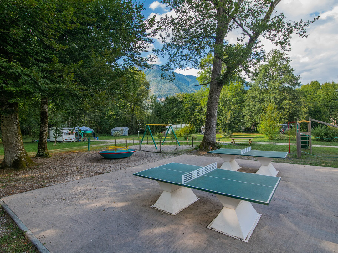 Camping Les Thézières - Onlycamp