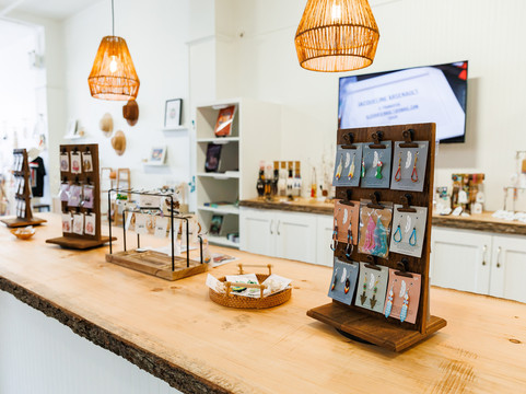 Indigenous Pei Store-夏洛特镇必去景点