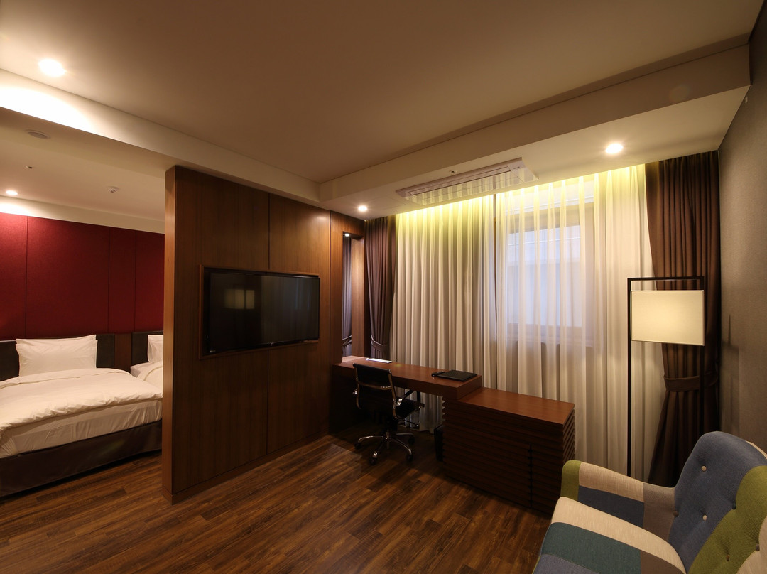 Benikea the H Hotel主图