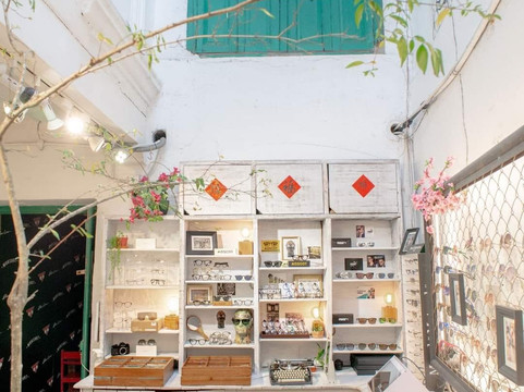 Spark Optics-乔治城必去景点