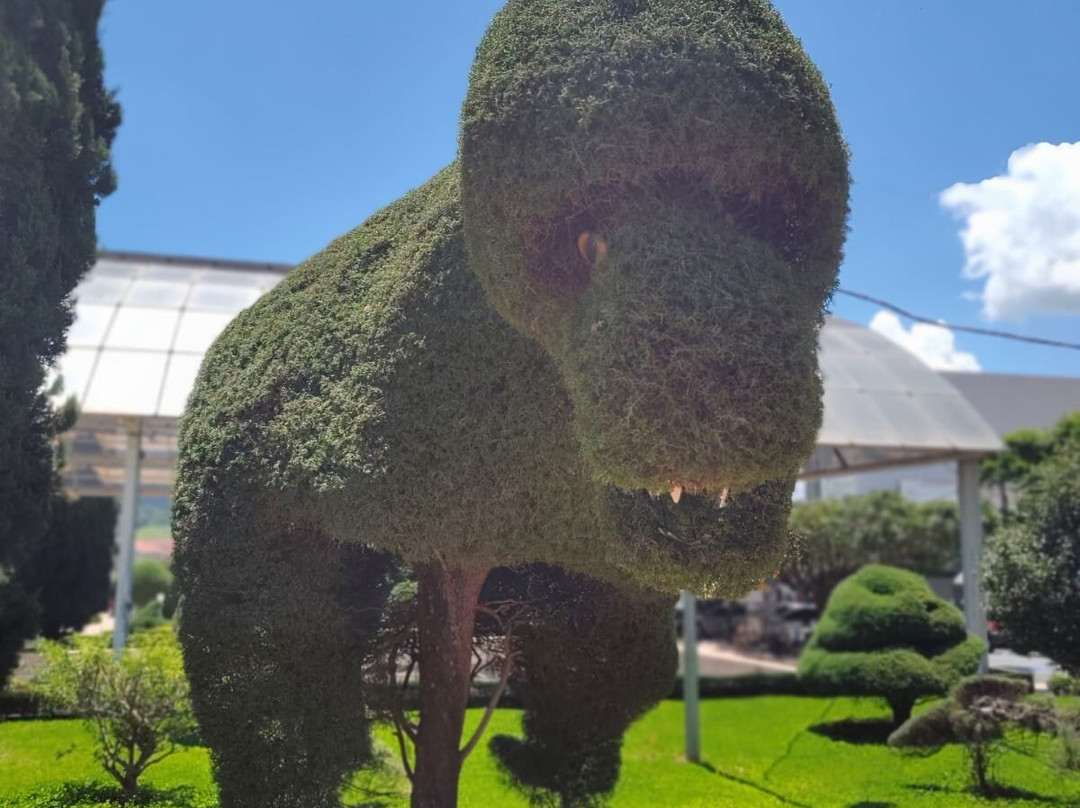 Prefeito Mario Zucato square-Monte Siao必去景点