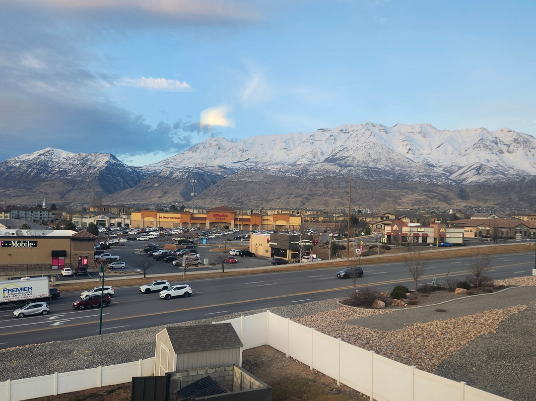 La Quinta Inn & Suites by Wyndham North Orem主图