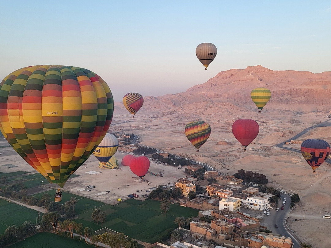King Tut Hot Air Balloons-卢克索必去景点