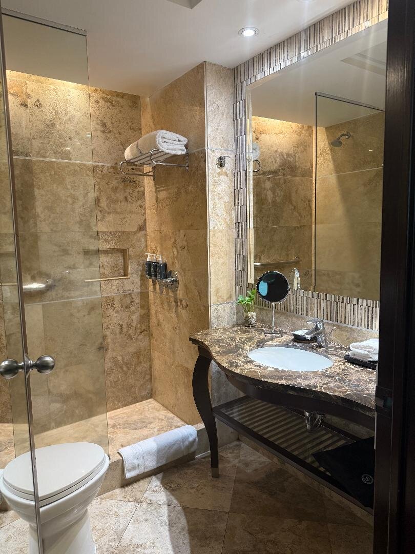 Sheraton Guayaquil Hotel-浴室