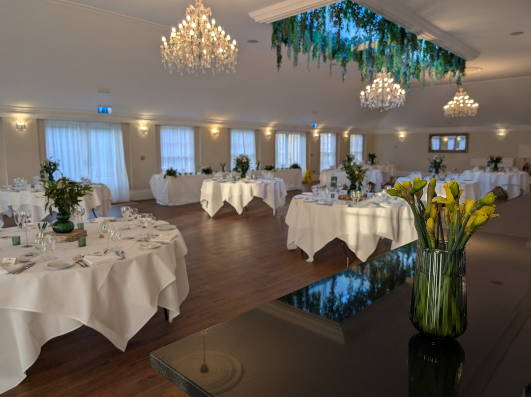 Barton Hall Hotel & Spa主图
