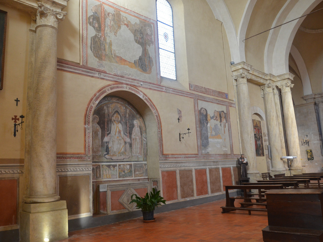Pieve dei Santi Leonardo e Cristoforo-Monticchiello必去景点