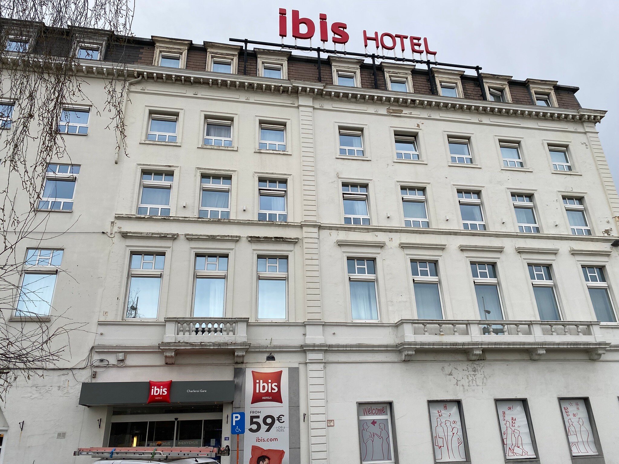 Ibis Charleroi Centre Gare-官方