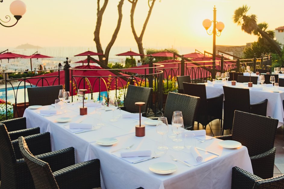 卡拉代尔波尔图蓬塔阿拉-餐饮