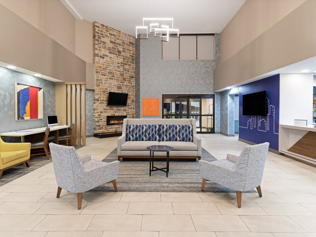 Holiday Inn Express Harrisburg NE, an IHG hotel
