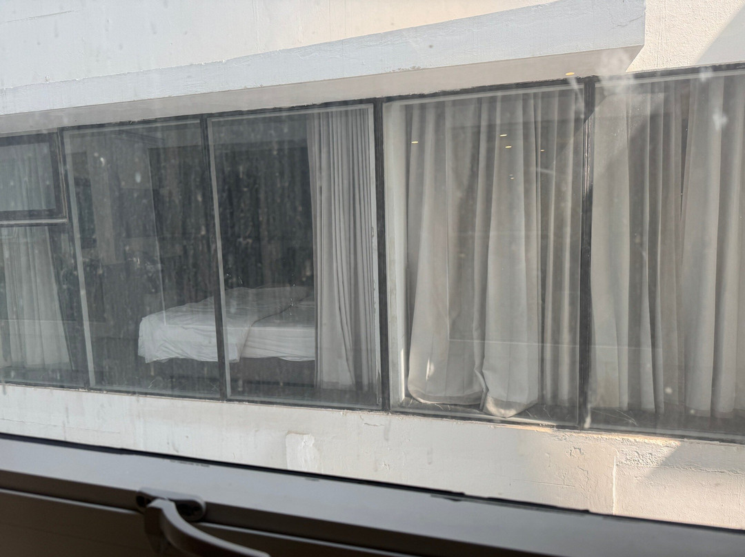 Windy Terrace Hotel主图