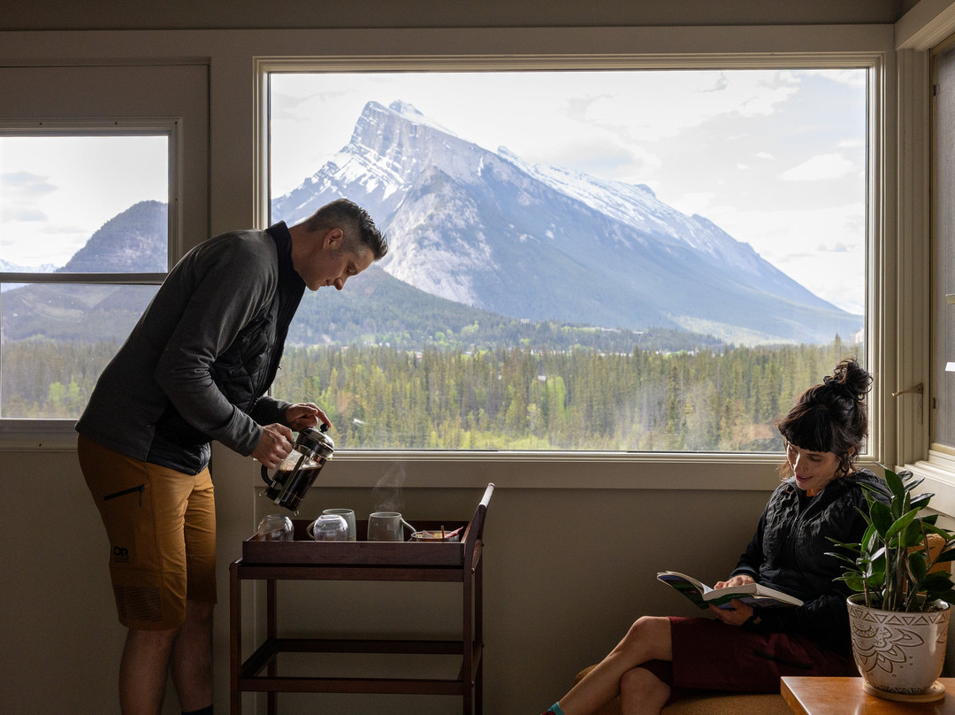 班夫酒店住宿-杜松子酒店