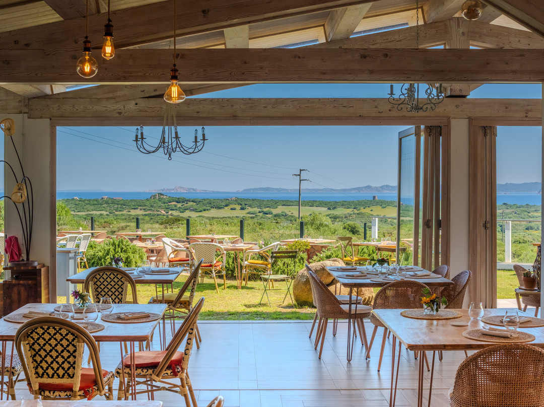 Almadìa Restaurant