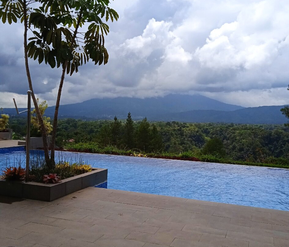 The Balcone Hotel & Resort Bukittinggi主图