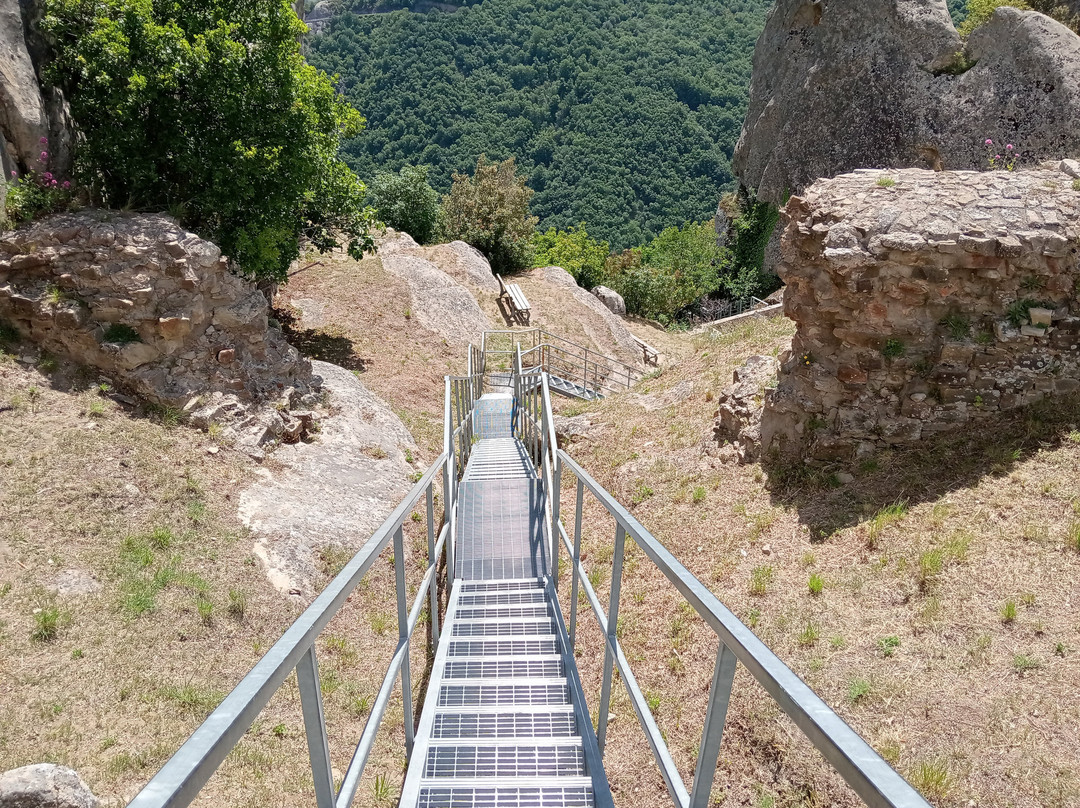 Ruderi Del Castello Normanno