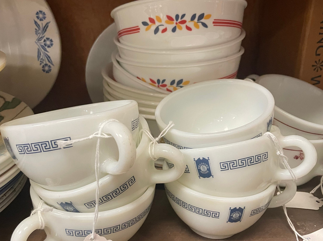 Twin Tiers Antiques Plaza-科宁必去景点