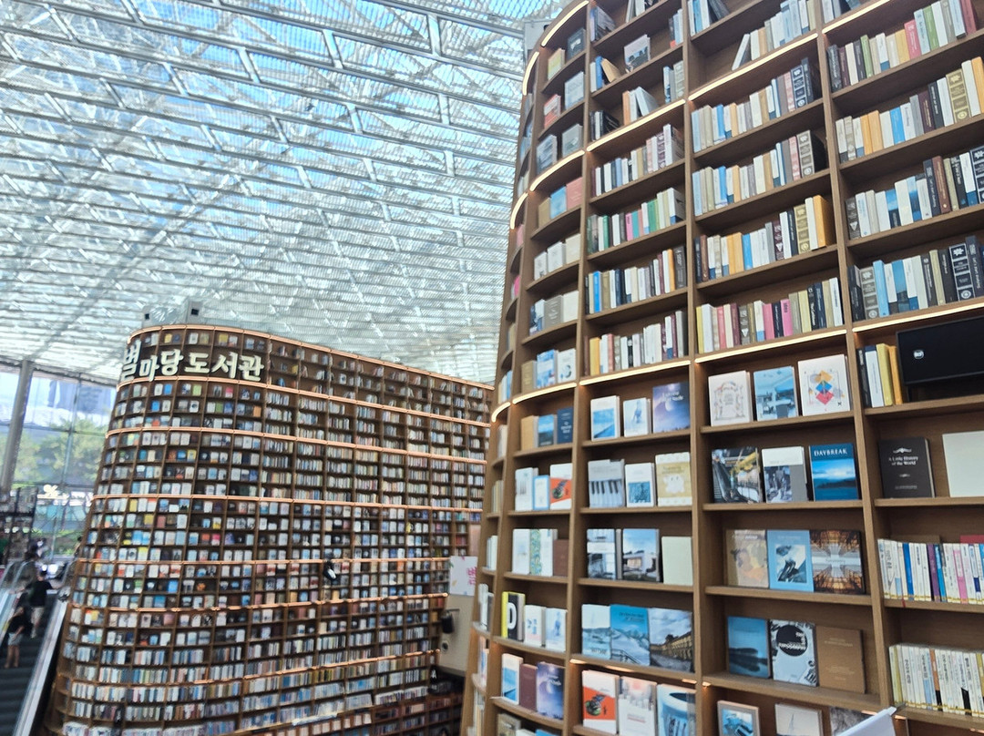 Starfield Library-首尔必去景点