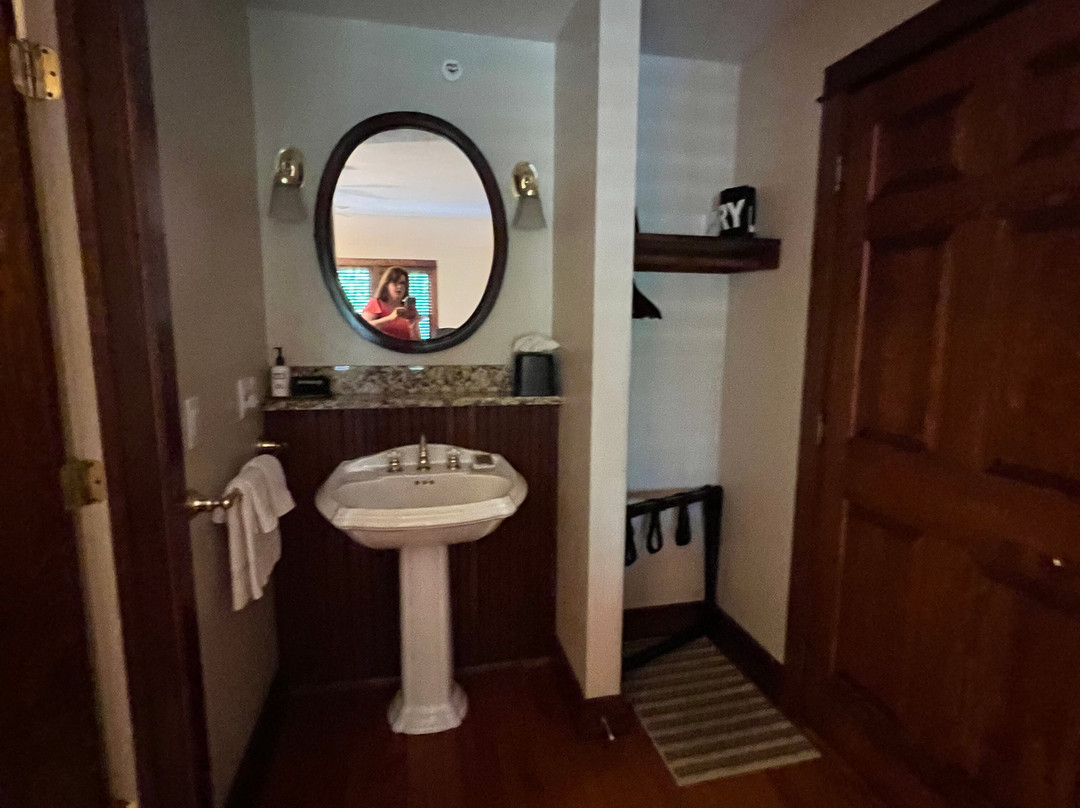 Liberty Lodge At Sister Bay主图