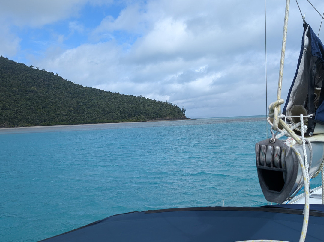 Whitsunday Rent A Yacht-艾尔利滩必去景点