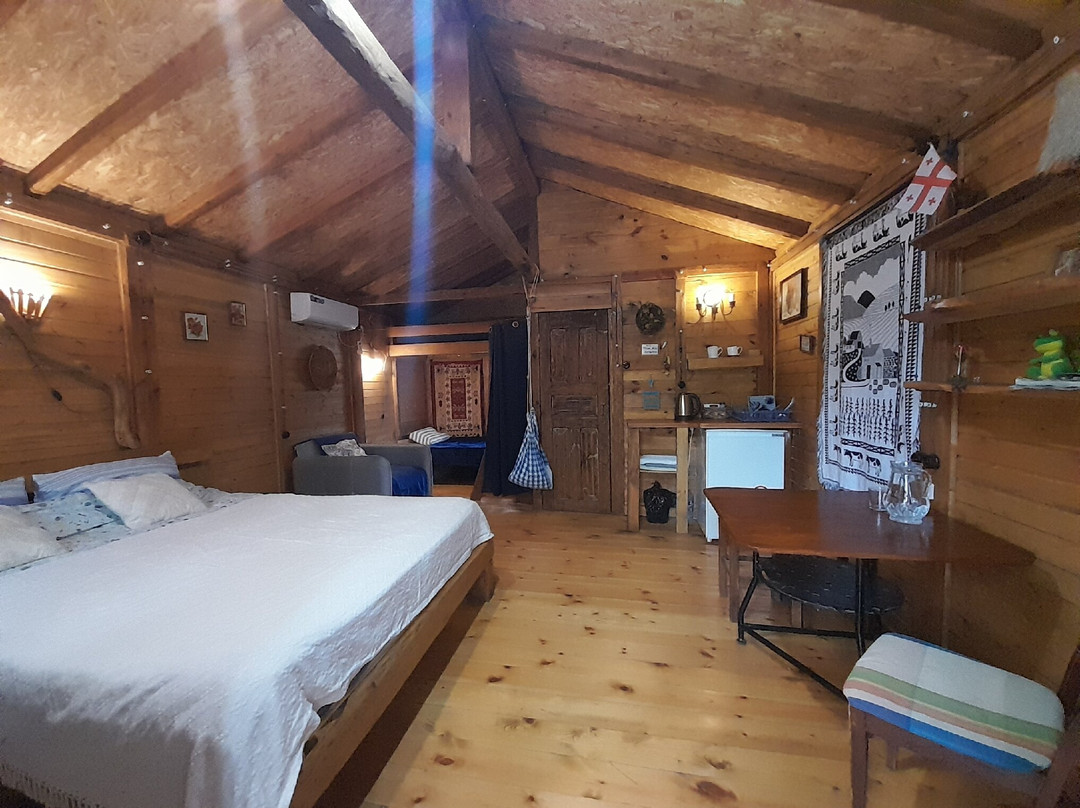 Tiny Houses Genacvale in Bandza